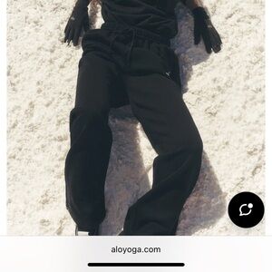 ALO Accolade Straight Leg Sweatpant